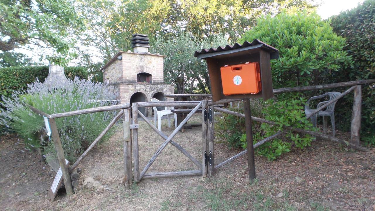 Sweet Home, La Casa Del Piccolo Borgo Lano Luaran gambar